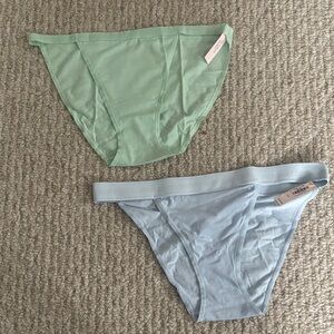 🌸 3/$15 NWT: Two Victoria’s Secret Cotton String Bikini in Large